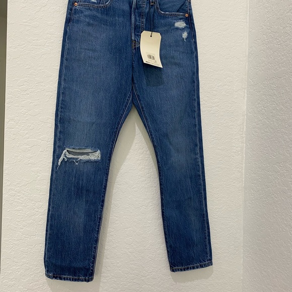 💥PRICE⬇️ LEVI’S - Women’s 501 Skinny Jeans - size 28x28 - Picture 4 of 13